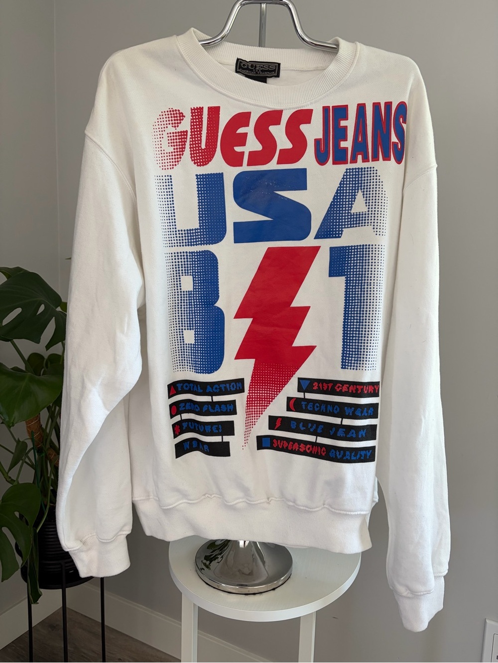 Men’s 90s Guess USA White Crewneck Sweatshirt